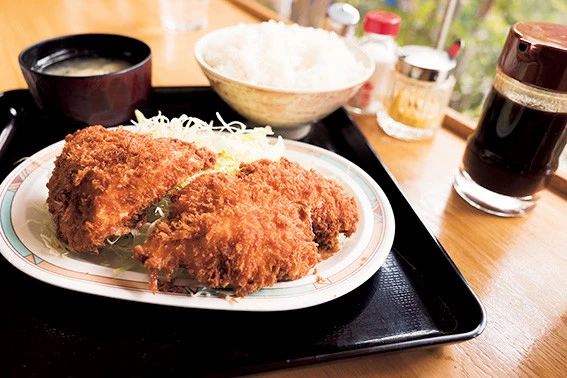 チキンカツ定食（５００円）