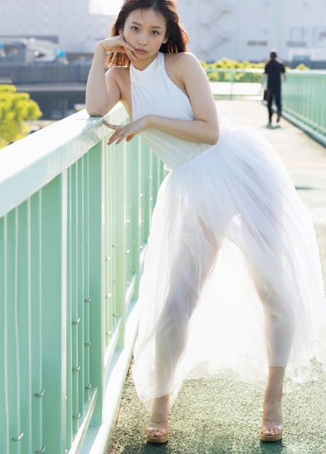 デビューから２年。シンデレラガール・華村あすかの現在地「休む時間がないくらい忙しいって、いつか言ってみたい」