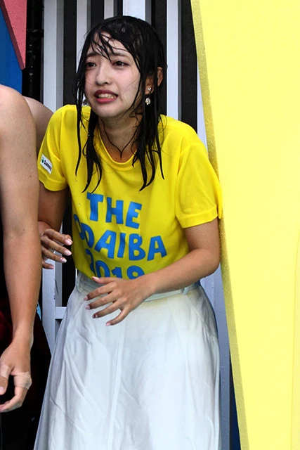 １９９５年１０月３０日生まれ、福岡県出身。東京大学医学部健康総合科学科を卒業後、２０１９年にフジテレビに入社。学生時代にはファッション誌の読者モデルや、ＢＳ朝日の学生キャスターなどを務めていた