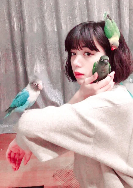 初写真集が絶好調。池田エライザ「もしカメラマンとしてグラビアを撮るなら、曲線とか肉感を強調したフェチっぽい写真になると思います」