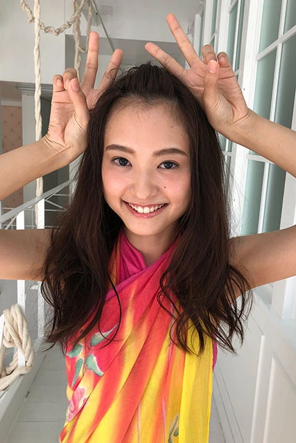 モデル・立花玲奈の見た目からは想像もつかないキレッキレのダンスに注目!「こう見えて、中学時代は卓球部だったんです」