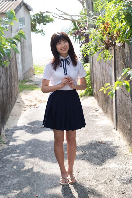 長崎生まれ! ワイドな現役女子高生・吉田莉桜のワイドな脳内「東京にスーパーがないことにビックリしました」