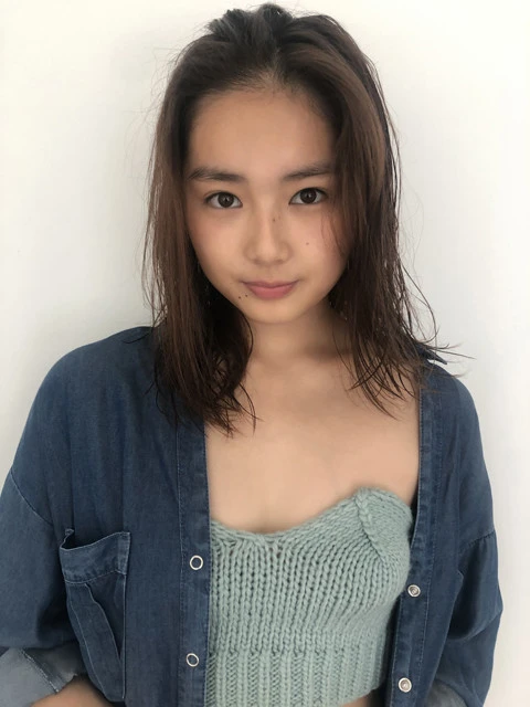 素朴で透明感あふれる注目女優・箭内夢菜の意外すぎる嗜好とは？「ベッドも布団も壁紙も、部屋中キティちゃんだらけです」