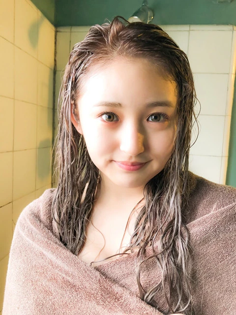 高校５年目（！？）の天真爛漫すぎるＪＫギャル社長・ｋｉｒａｒａ「小５までおばあちゃんをお母さんだと思っていたんです（笑）」