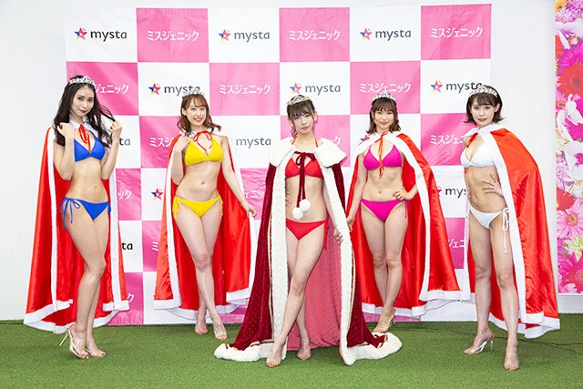 『ミスジェニック2020』に選ばれた5名。左から葉月蓮、宮島小百合、葉月美優、鈴原りこ、相原美咲