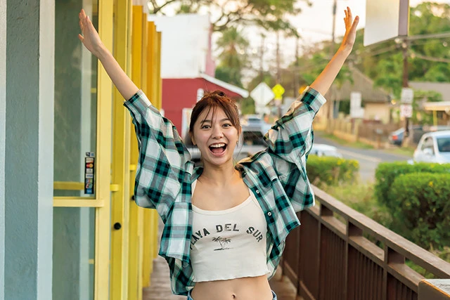 元『セブンティーン』モデルの川津明日香が仕掛けられたドッキリとは？「ハワイ行きの便で機内アナウンスを聞くまでロケ地はバンコクだと......。大人ってホントに怖い！」