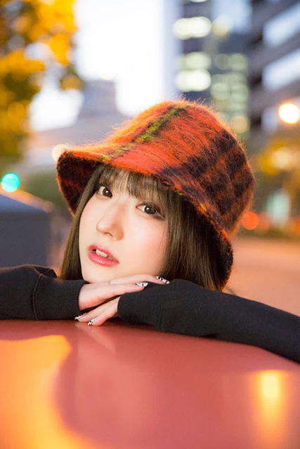 自らセクシー写真集とアパレルブランドを手掛ける、注目の新時代ヒロイン・おもてちゃん「エロいだけじゃ飽きられちゃう。いろいろやってるのがいい」