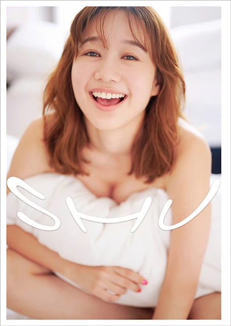 高田秋ファースト写真集『ＳＨＵ』３月１８日（水）発売