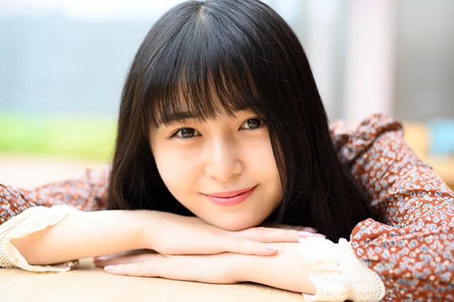 「青春高校３年Ｃ組」センター・頓知気さきなが熱狂的グラビア愛を語る！「ずっと見続けたくなる写真には、リズムがあると思うんです」