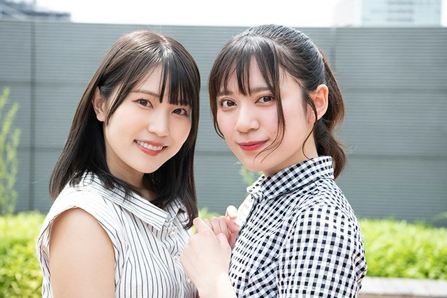 ダブルグランプリに輝いた広山楓(右)と坂東遥(左)