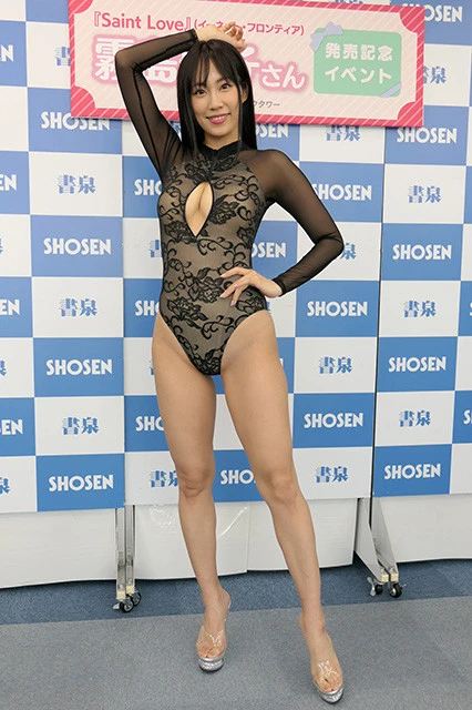 1stDVD『Saint Love』(イーネットフロンティア)発売イベント1@秋葉原・書泉ブックタワー(2021年4月3日)