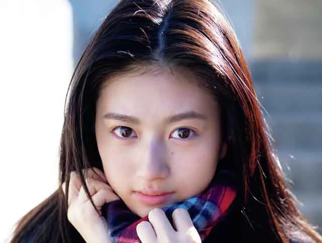 目指すは10代のファッションアイコン・吉田あかり「座敷童子の靴下、全然、臭くないですよ!」