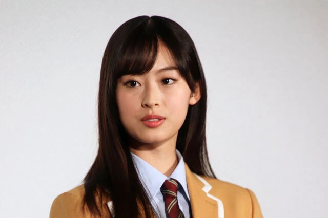 井本彩花が仮面ライダー生誕５０周年映画の出演に歓喜「家族について改めて考えさせてくれるすばらしい映画」