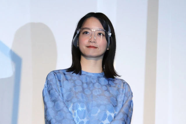 元乃木坂４６・深川麻衣、主演映画『おもいで写眞』舞台挨拶で"入籍発言"？「幸せで贅沢な、すごく豊かな時間でした」