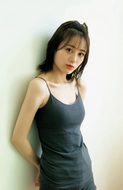 "今、最も目が離せない"大人気声優・伊藤美来「めちゃくちゃおてんばで、工事現場のおじちゃんとかと仲良くなるのが得意でした」