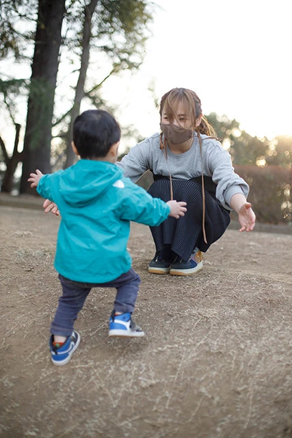 練習後、子供を迎えに行った後は、一瞬で母の顔に