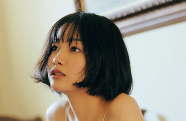 吉澤遥奈が髪をバッサリ切って女子力も大幅アップ中！？「こんなに短い髪は人生初です」