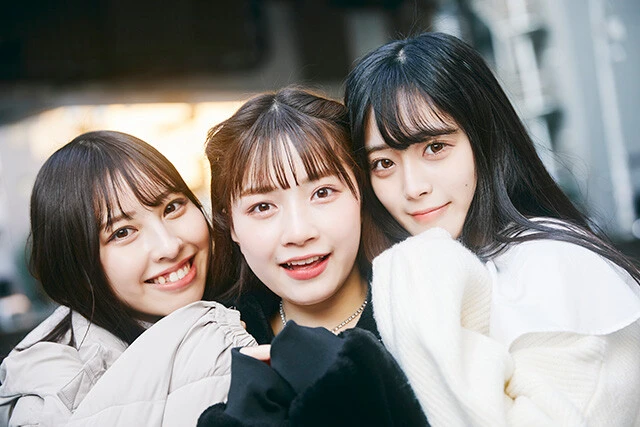 （左から）マジパンの沖口優奈ちゃん、吉澤悠華ちゃん、益田珠希ちゃん