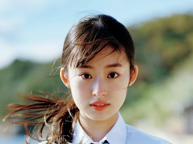 今春にファースト写真集の発売が決定した井本彩花「高校生最後の姿を写真集に残せてうれしいです」