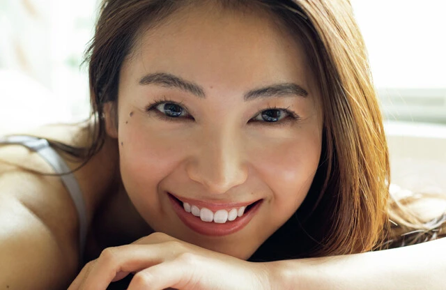 ２８歳北原芽依、人生初の水着グラビア「筋トレするたびに自分のＭ性を感じます」