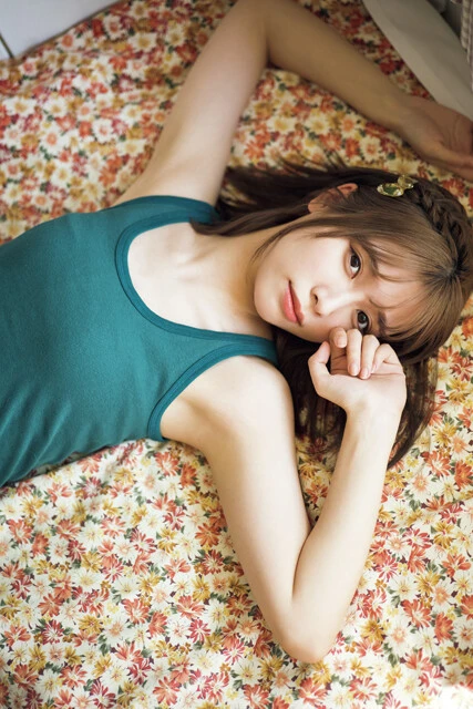 『週刊プレイボーイ』のグラビアに登場したLiyuu