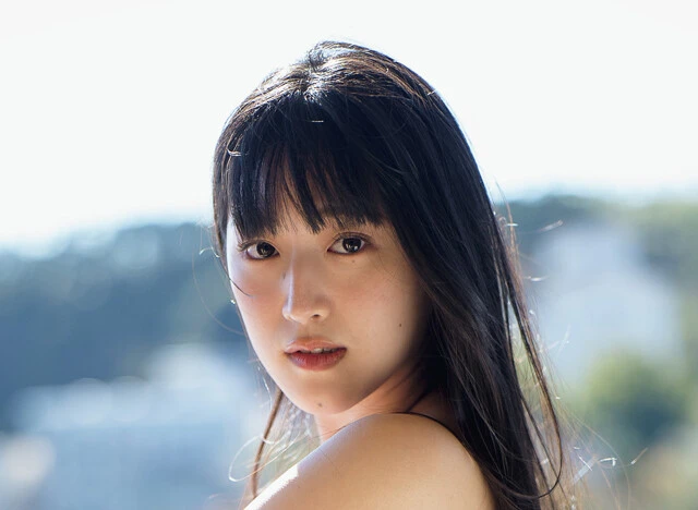 １６６ｃｍ、８頭身超のスレンダー美女・青木胡杜音が初登場。超絶美女はオタク女子で夢は大河ドラマ出演