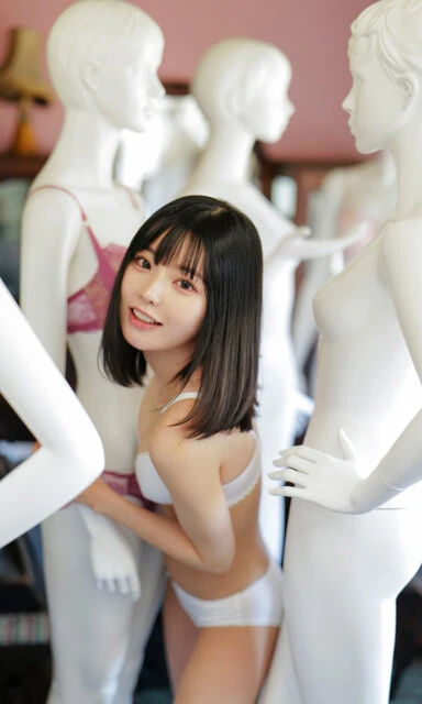 国木田さりまる『ココロウゴク。』（撮影／藤本和典）