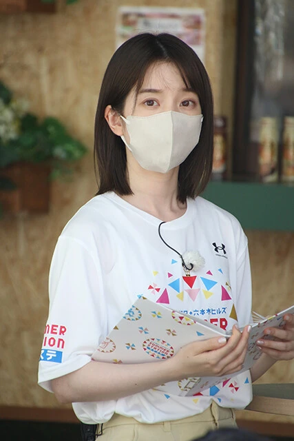 写真は「SUMMER STATION」のオープニングに姿を見せたテレビ朝日の弘中綾香アナ。東京・六本木ヒルズ周辺で開催されており、過去にはプライベートでイベントを楽しむ女子アナたちの姿も