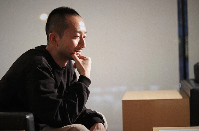 写真家・岡本武志氏「夢中になった"撮る、撮られるの関係性"」『グラビアの読みかたーＷＰＢカメラマンインタビューズー』