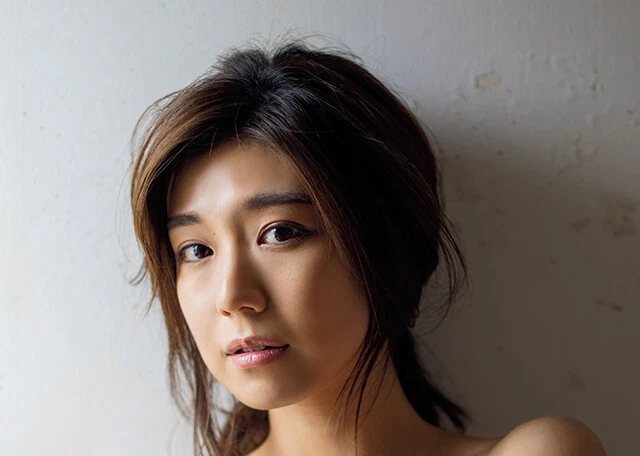 デビューから5年半、藤木由貴グラビア卒業！「泣いてばかりの沖縄ロケ。皆さんありがとうございました！」