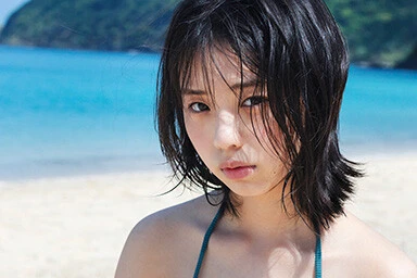 今、『週プレ グラジャパ！』で最も売れているデジタル写真集は？　５月のベストセラー１位は、菊地姫奈！