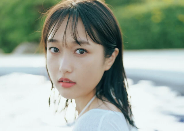 久保田未夢がデビュー１０周年で見せた史上最高にオトナな姿「オトナになった実感は全然ないので、今回の写真集は自分でさえもビックリです」