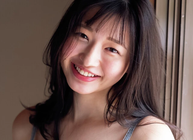 我妻ゆりか「次の一人旅はモルディブに行く予定です！」