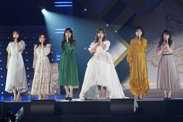 近野莉菜、内田眞由美、指原莉乃、北原里英、石田晴香が宮崎の卒業セレモニーに駆けつけた