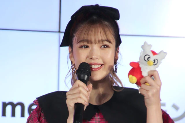 藤田ニコルが「ポケモンデリバリー」でポケモン愛語る「プレゼント好きでほぼデリバード化。ひと部屋ポケモンで埋まってます」