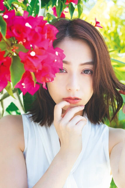 「風を食べる２」より　撮影／大辻隆広