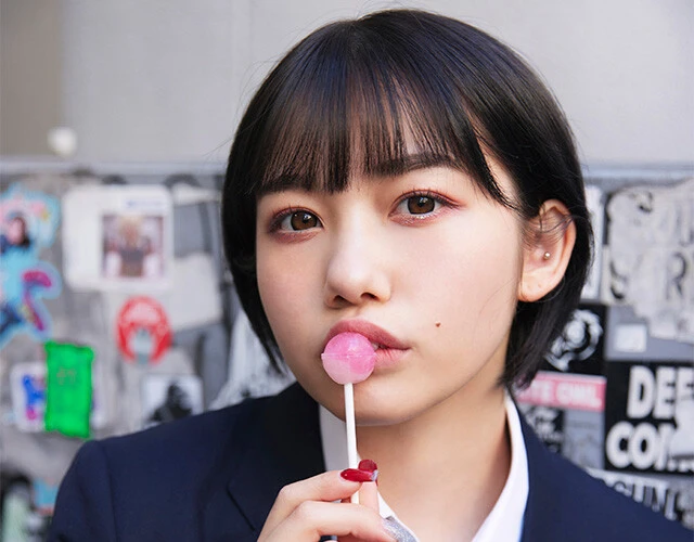 １０代の気持ちを代弁するインフルエンサー・ひかりんちょ「誰かのためになるモチベーショナルスピーカーになりたいです」【バイバイ、制服。卒業写真】