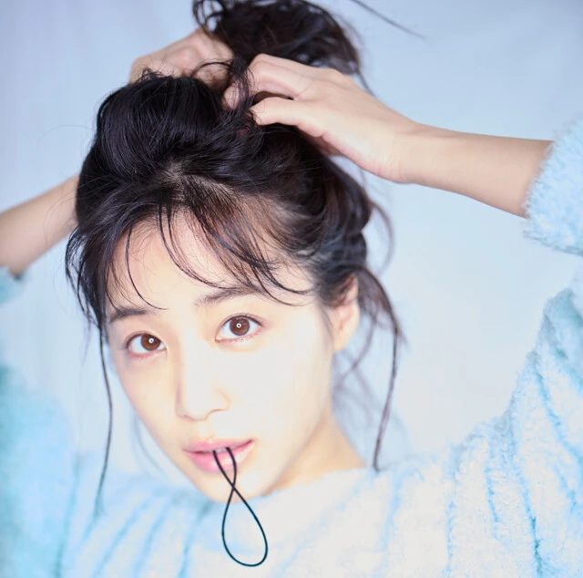 『バチェラー・ジャパン』シーズン4の休井美郷「なるべく脱いでるカットを使ってもらいました」