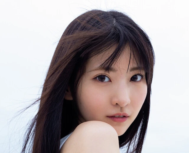 アイドルグループ「＃ババババンビ」白色担当の小鳥遊るい「学生時代、オバケ屋敷のオバケ役をして、遠征費をためていました」