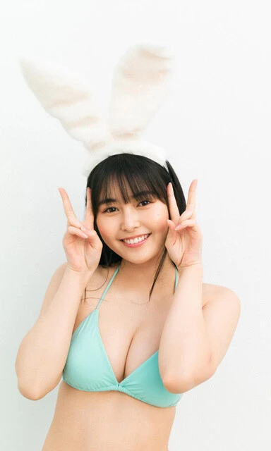 デジタル写真集『コンプライアンス』(撮影/細居幸次郎)より