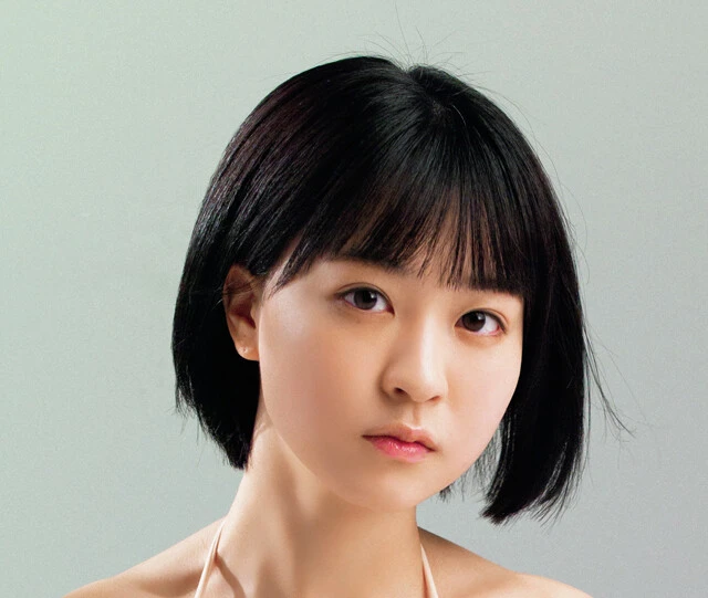 昨年結成のアイドルグループからグラビア初挑戦した吉乃 椿「"澤村 遥"は憧れで人生の目標でもあるアイドルなんです」