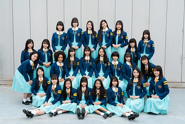 少女歌劇団ミモザーヌのメンバー２５人