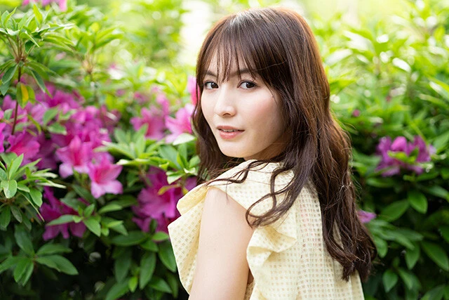 『CanCam』専属モデル・ほのかの初グラビアの記憶(後編)「寸胴体型が気になってトレーニングを始めました」【初グラビア物語】