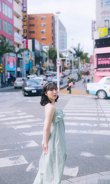 【デジタル限定】豊田萌絵写真集『OKINAWAラプソディー～prologue～』　（Ｃ）藤原 宏／集英社