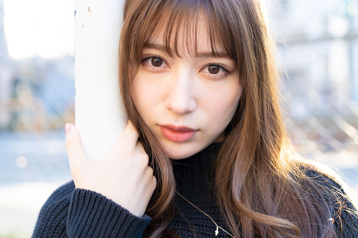 雪平莉左が語る初グラビアの記憶「撮影中はホロ酔いで楽しくなってました」