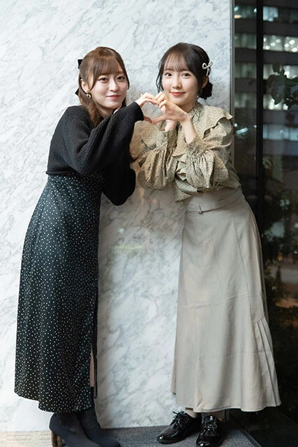 木戸衣吹さん（右）、石飛恵里花さんの撮影テーマは！？