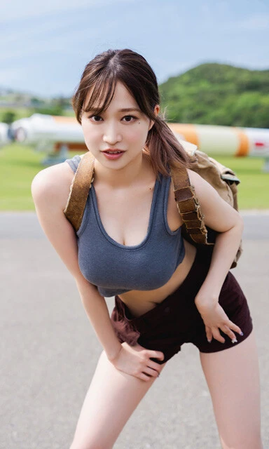 「＋Special」未公開カットで構成したデジタル写真集『ワンダーラスト～prologue～』（撮影／YOROKOBI）より