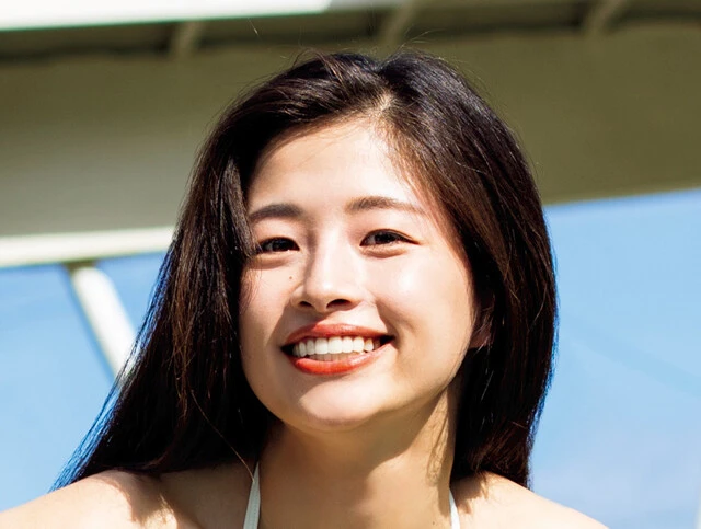 バイクを愛する旅人・有那、芸能界デビュー後〝初〟仕事は週プレの水着グラビア撮影！