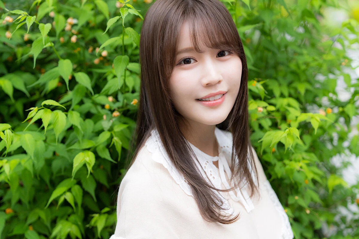 "エチエチグラドル"小日向ゆかが語る初めてのグラビア撮影の記憶【初グラビア物語】