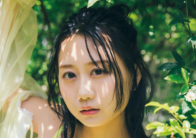 SKE48を卒業した古畑奈和が約4年ぶりに水着グラビアを披露!「ファンから『今が一番アイドルっぽい』と言われてます」